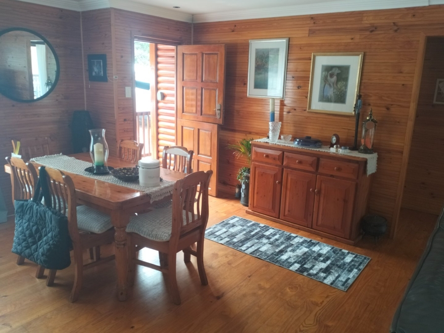 3 Bedroom Property for Sale in Dolphin Creek Golf Estate Western Cape